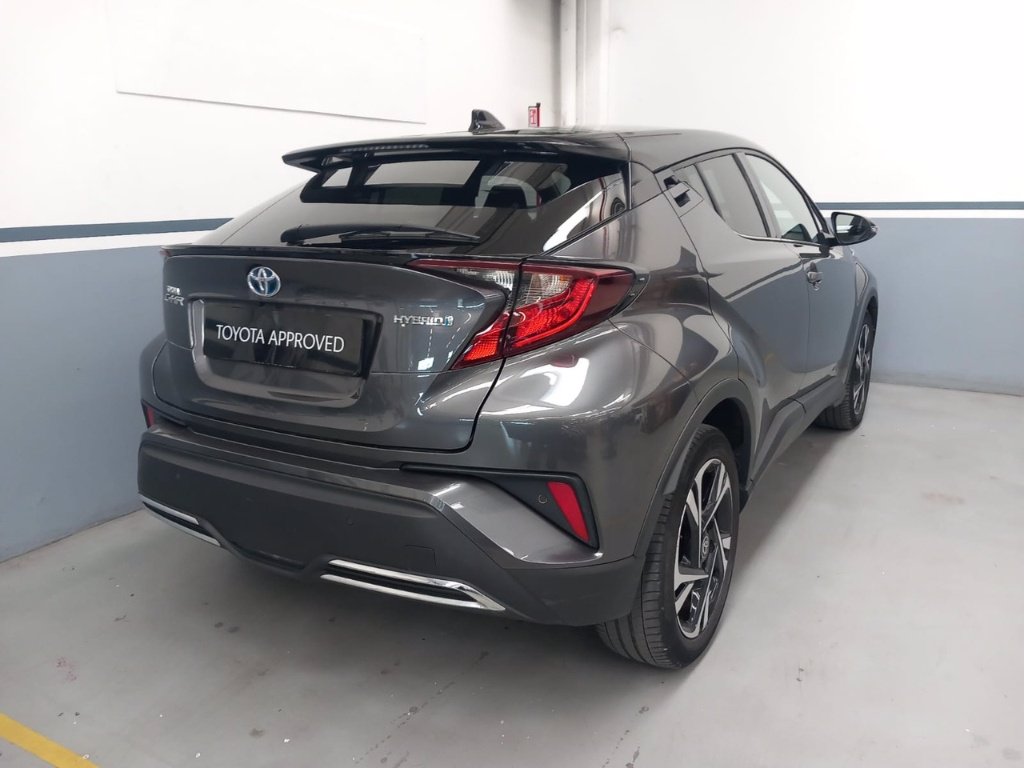 TOYOTA C-hr 2.0h trend e-cvt