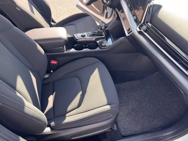 KIA Sportage 1.6 crdi mhev business dct