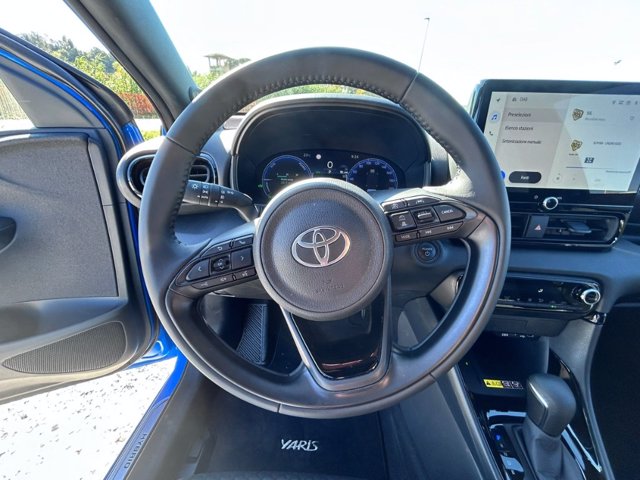 TOYOTA Yaris 1.5 Hybrid 5 porte Premiere