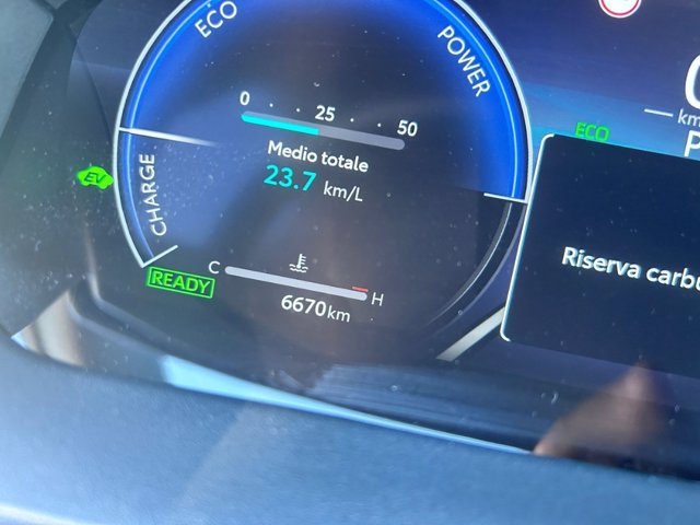 TOYOTA Yaris 1.5 Hybrid 5 porte Premiere