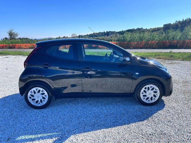 TOYOTA Aygo Connect 1.0 VVT-i 72 CV 5 porte x-play MMT