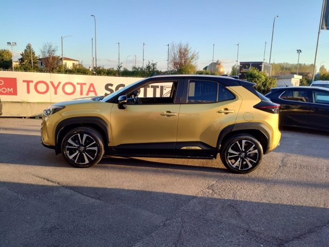 TOYOTA Yaris cross 1.5h premiere awd-i 116cv e-cvt