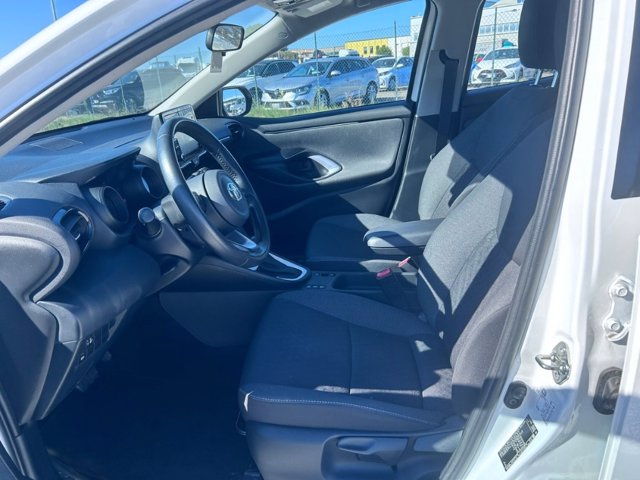 TOYOTA Yaris 1.5h trend