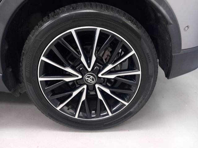 TOYOTA C-hr 1.8h lounge 2wd e-cvt my18