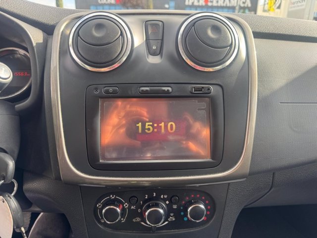 DACIA Sandero 1.5 dci laureate 75cv
