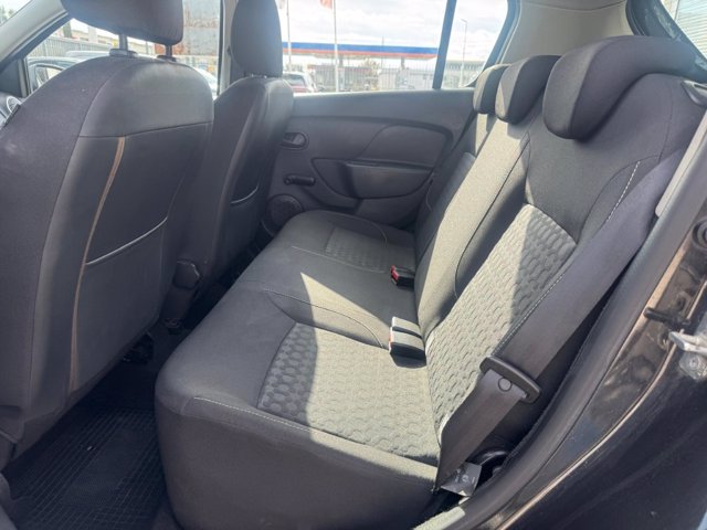 DACIA Sandero 1.5 dci laureate 75cv