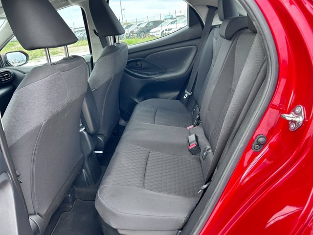 TOYOTA Yaris 1.5h trend