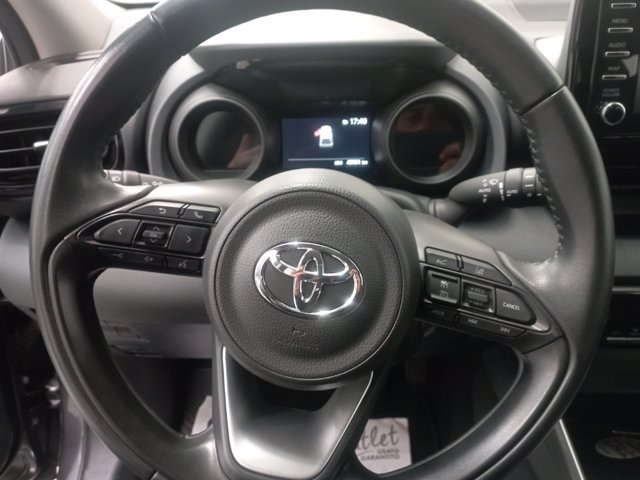TOYOTA Yaris 1.5h trend