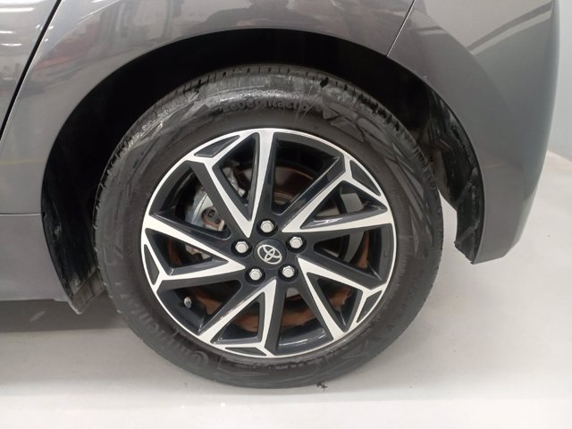 TOYOTA Yaris 1.5h trend