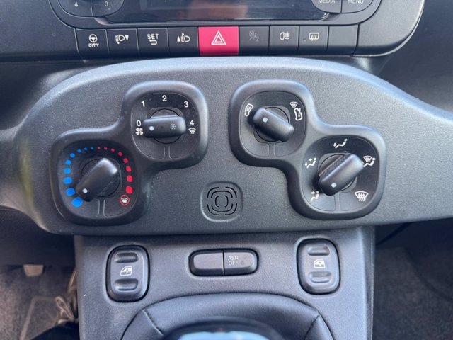 FIAT Panda 1.2 easy 69cv