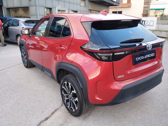 TOYOTA Yaris cross 1.5h trend fwd 116cv e-cvt