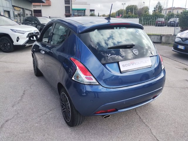 LANCIA Ypsilon 1.0 firefly hybrid gold s&s 70cv