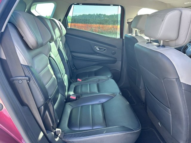 RENAULT Scenic 1.7 blue dci Initiale Paris 120cv