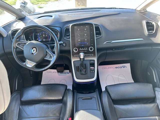 RENAULT Scenic 1.7 blue dci Initiale Paris 120cv