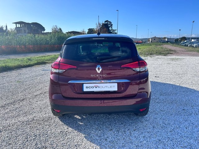 RENAULT Scenic 1.7 blue dci Initiale Paris 120cv