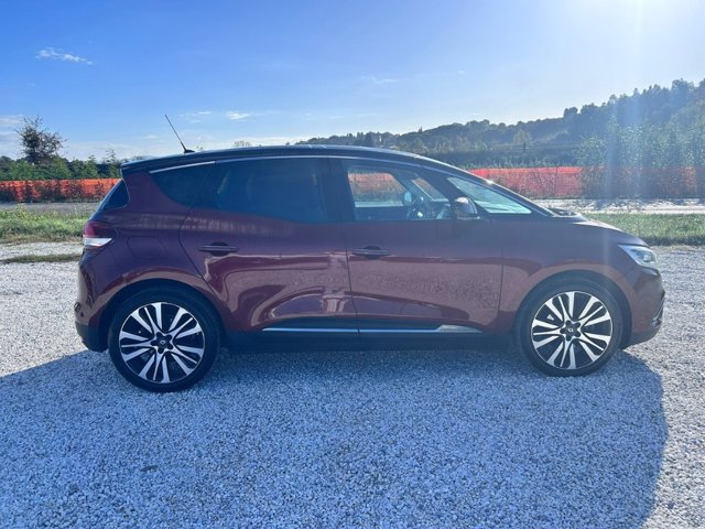 RENAULT Scenic 1.7 blue dci Initiale Paris 120cv