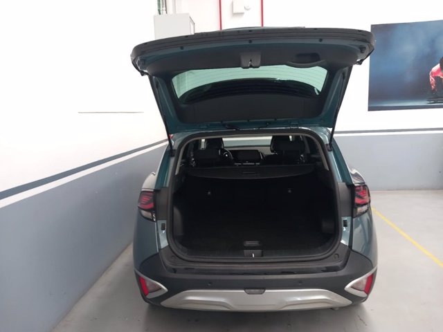 KIA Sportage 1.6 crdi mhev style dct