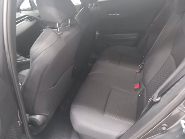 TOYOTA C-hr 1.8h trend e-cvt