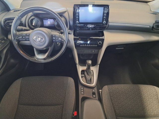 TOYOTA Yaris cross 1.5h active fwd 116cv e-cvt