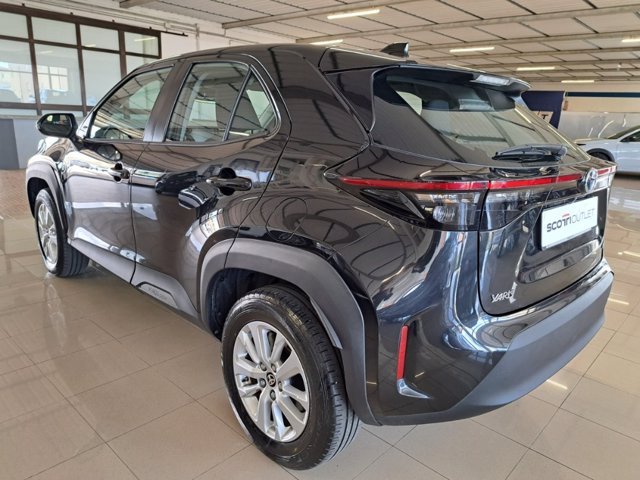 TOYOTA Yaris cross 1.5h active fwd 116cv e-cvt