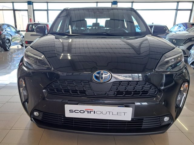 TOYOTA Yaris cross 1.5h active fwd 116cv e-cvt
