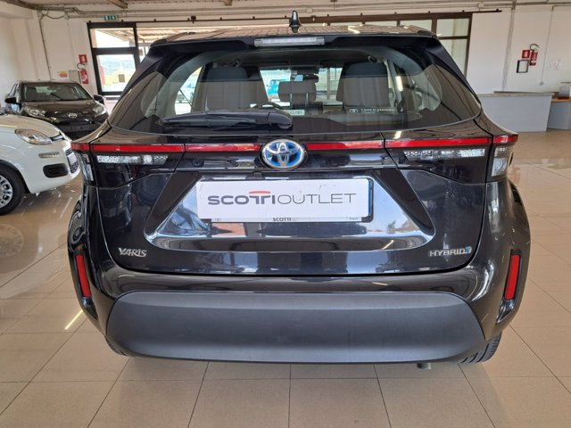 TOYOTA Yaris cross 1.5h active fwd 116cv e-cvt