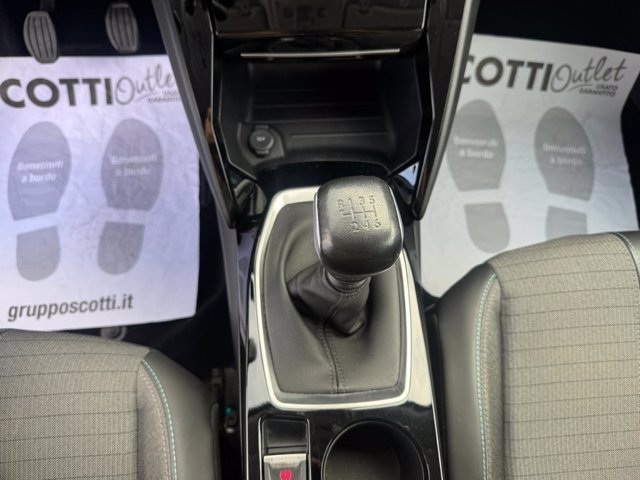 PEUGEOT 2008 BlueHDi 110 S&S Allure Pack