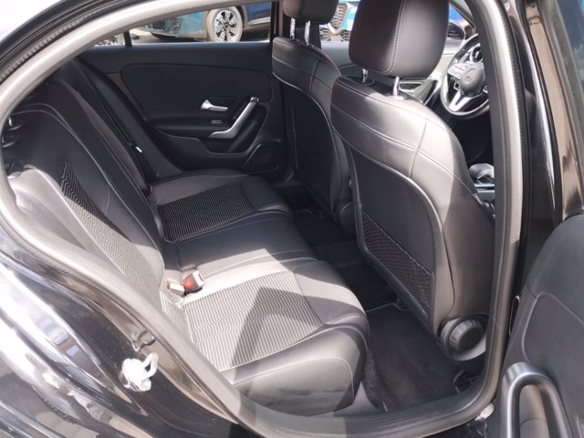 MERCEDES A 180 d sport auto