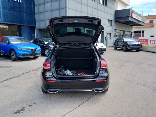 MERCEDES A 180 d sport auto