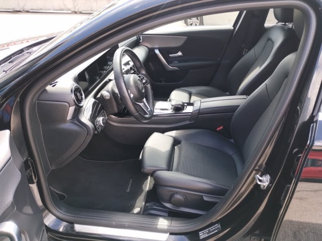 MERCEDES A 180 d sport auto