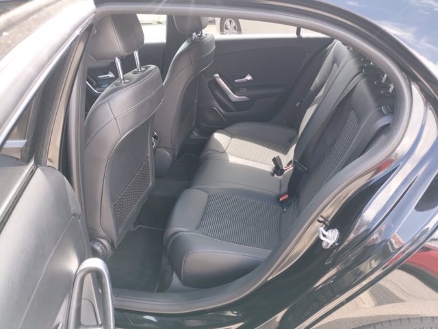 MERCEDES A 180 d sport auto