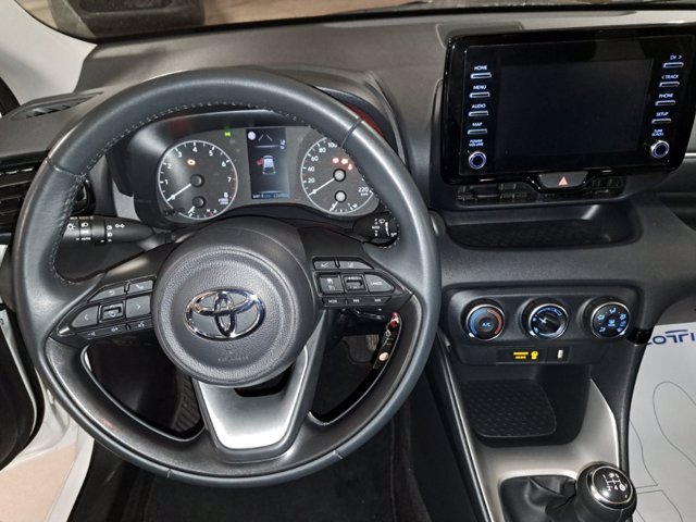 TOYOTA Yaris 1.0 5 porte Active