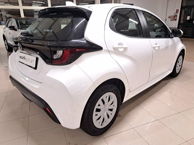 TOYOTA Yaris 1.0 5 porte Active