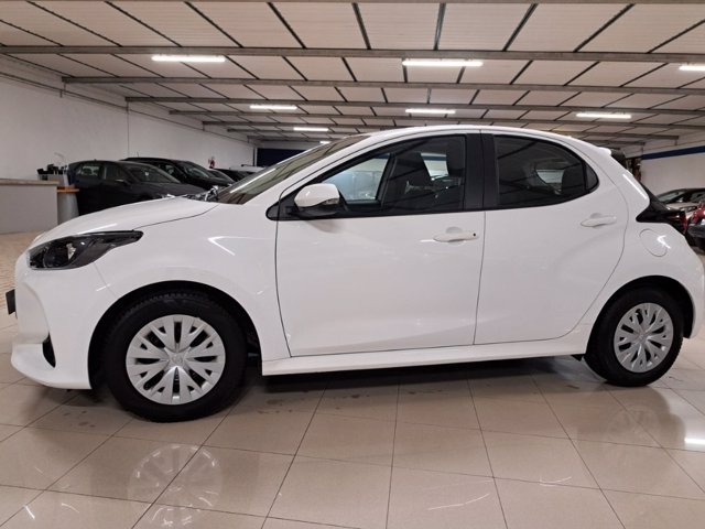 TOYOTA Yaris 1.0 5 porte Active