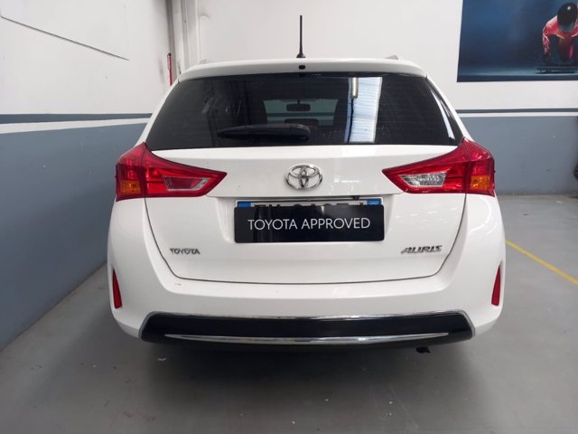 TOYOTA Auris Touring Sports 1.4 D-4D Lounge