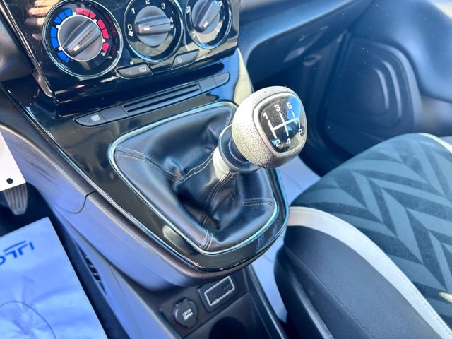 LANCIA Ypsilon 1.2 gold 69cv