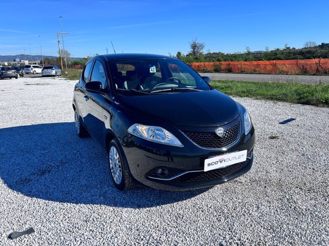 LANCIA Ypsilon 1.2 gold 69cv
