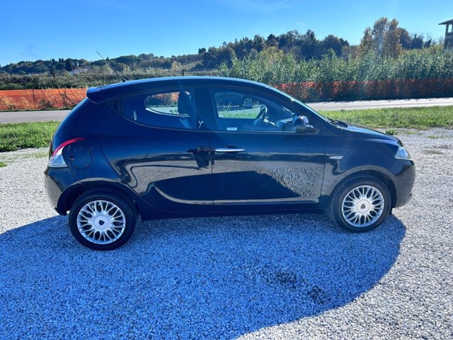 LANCIA Ypsilon 1.2 gold 69cv