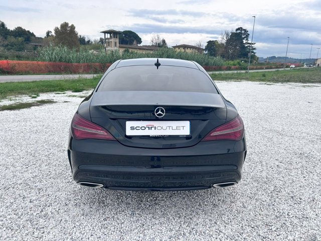 MERCEDES Classe CLA Berlina 200 D Night edition 7G-DCT