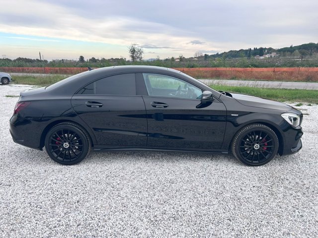 MERCEDES Classe CLA Berlina 200 D Night edition 7G-DCT