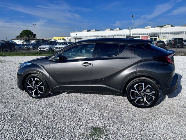 TOYOTA C-HR 1.8 Hybrid E-CVT Trend