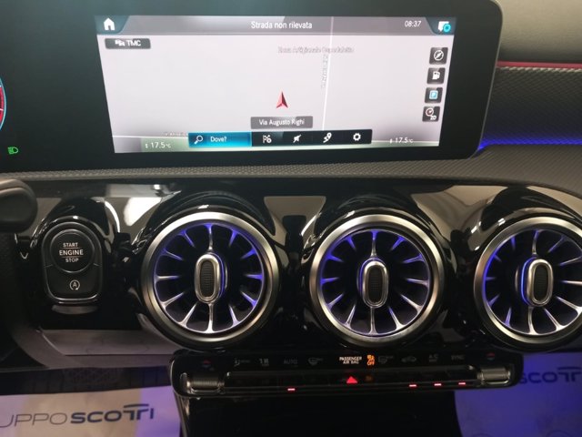 MERCEDES A 180 d sport auto