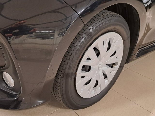 TOYOTA Yaris 1.5h active