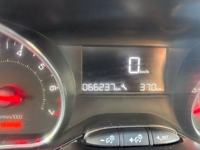 PEUGEOT 208 5p 1.2 puretech active e6