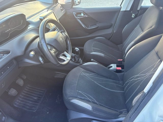 PEUGEOT 208 5p 1.2 puretech active e6