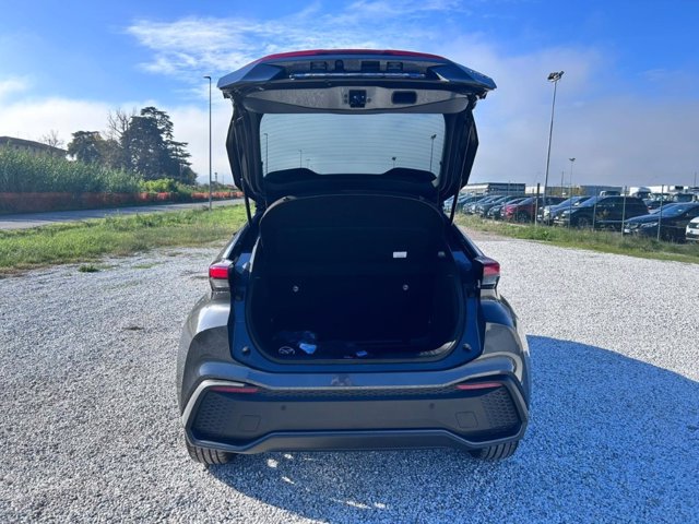 TOYOTA C-HR 1.8 HEV FWD TREND