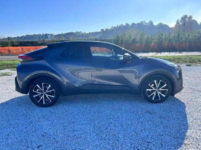 TOYOTA C-HR 1.8 HEV FWD TREND