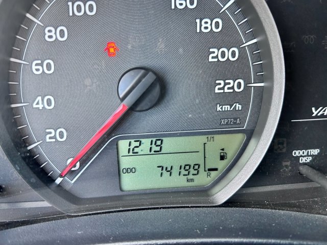 TOYOTA Yaris 1.0 5 porte