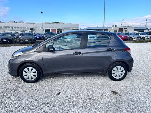 TOYOTA Yaris 1.0 5 porte