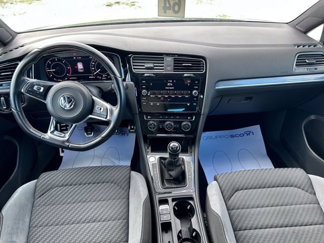 VOLKSWAGEN Golf 5p 1.6 tdi sport 115cv